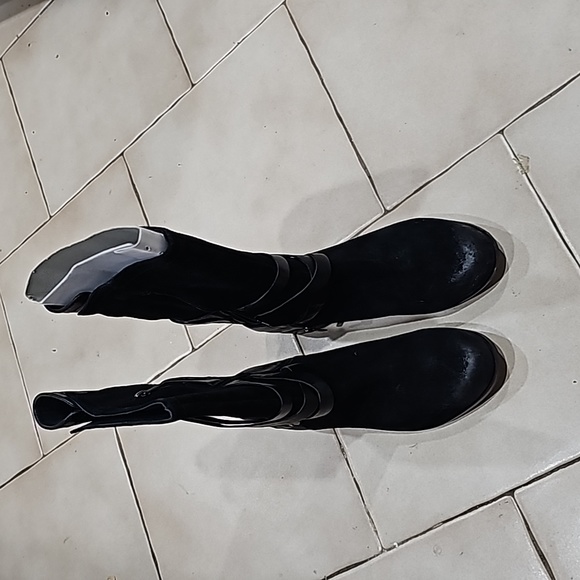 ugg Deanna suede and leather boots - Picture 4 of 5